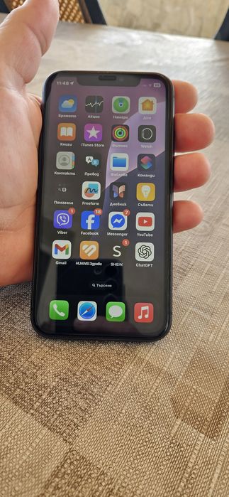 IPhone 11 много запазен