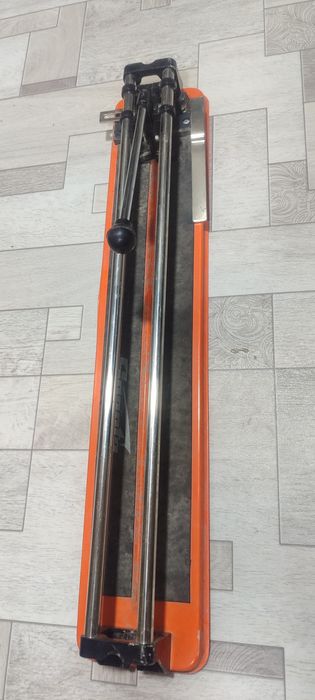 Плиткорез 60 см для керамической плитки продам