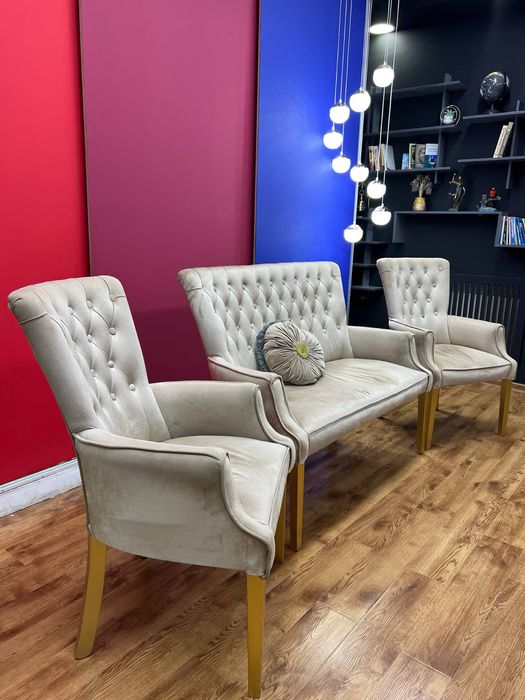 Yumshoq mebel sotiladi