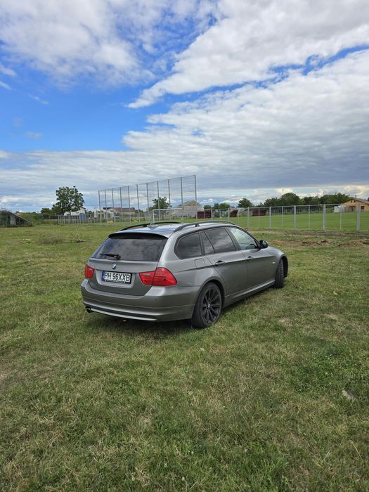 BMW Seria 3 2010 — imagine 3