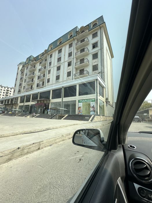 Gulistonda yangi qurilgan domda ideal rimontli dom