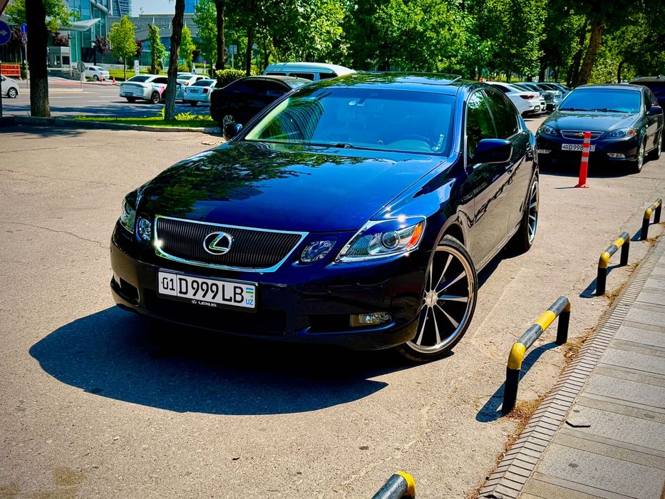 Продается Lexus Gs300