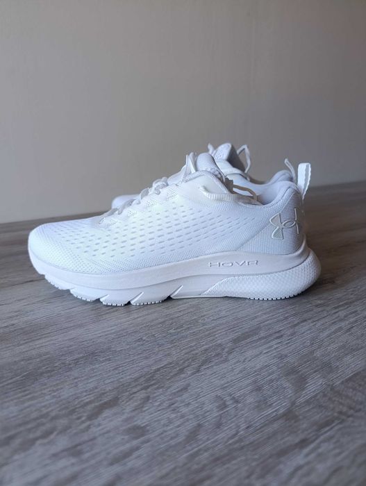 Дамски маратонки Under armour W HOVR Turbulence
