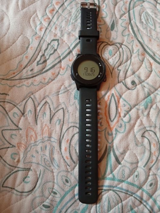 Ceas sportiv cu ora României