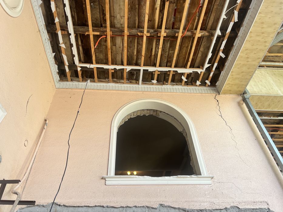 Snos Demantaj. Uy va xar xil turdagi bino va Zdaniya buzamiza