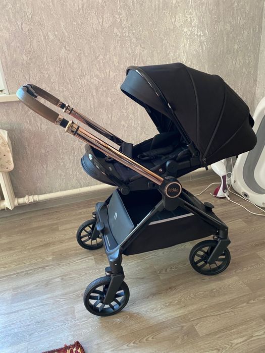 Коляска прогулочная кидило