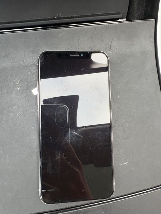 Iphone X отлично състояние
