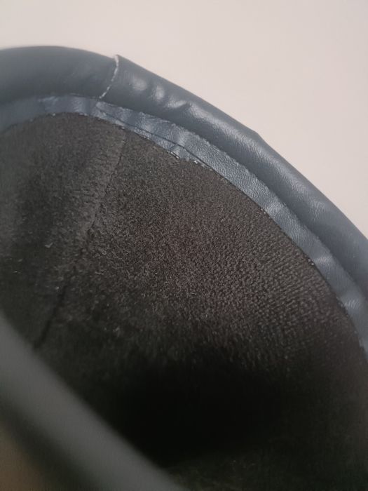 Резиновые сапоги 3000 тг