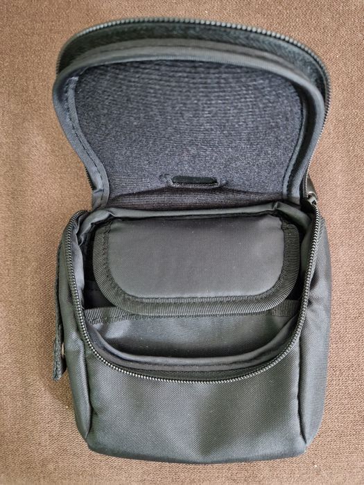 Калъф Case Logic - за CD/DVD, CD плейъри, малки фотоапарати