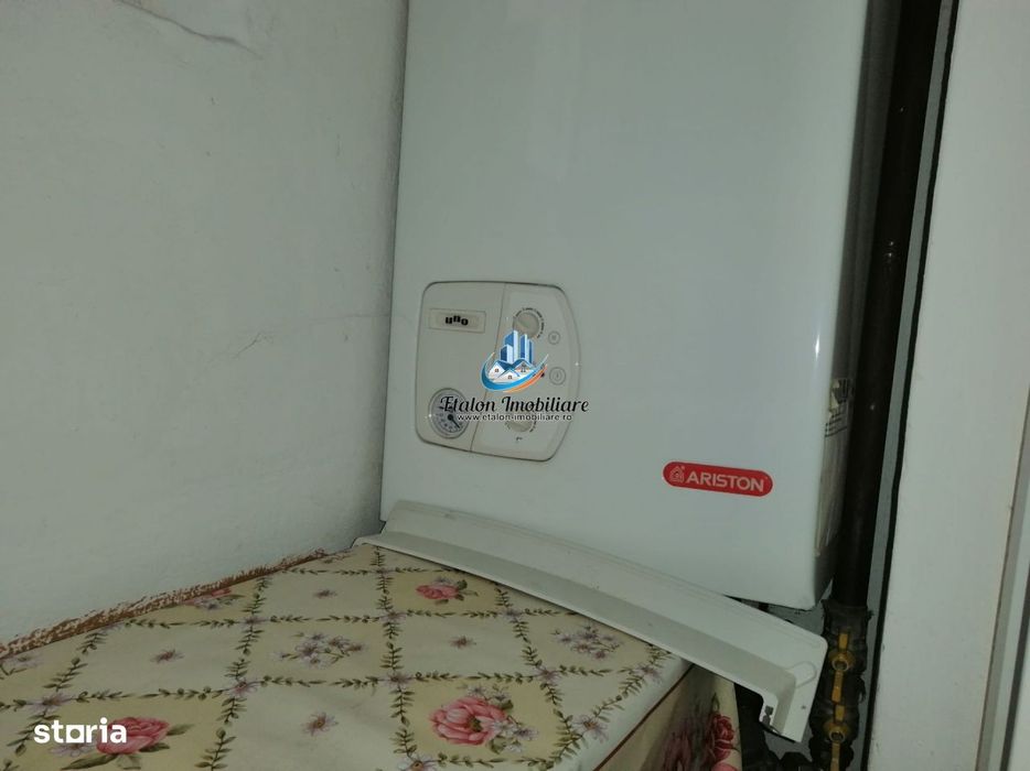 Apartament 3 camere, parter, Piata Darmanesti