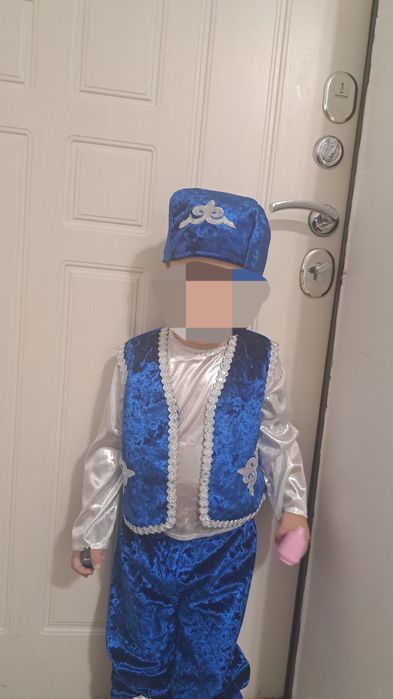 Продам национальный костюм