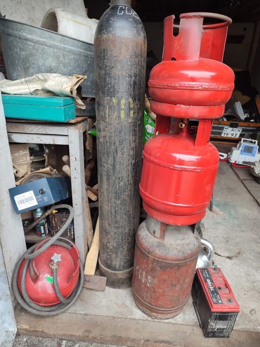 Акваланг тиски инструменты баллоны