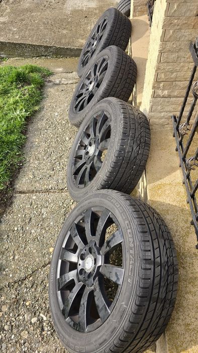 Set genti cu cauciucuri Mercedes 235/50/R19