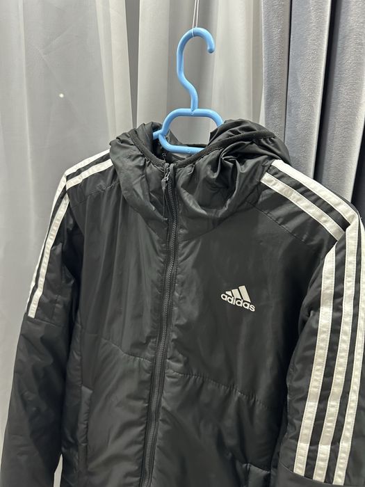 Geaca adidas originala!
