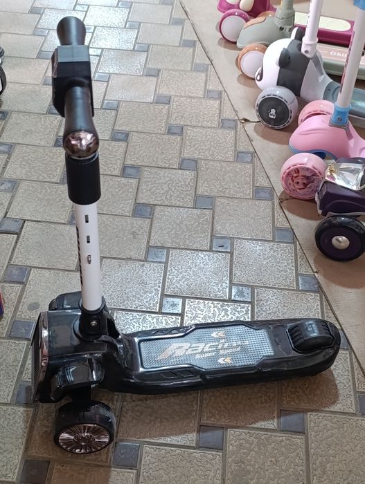 Детские самокаты