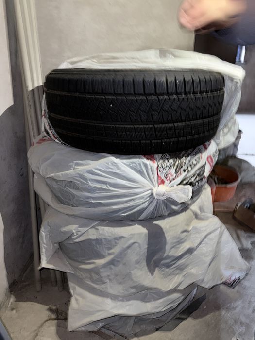 Зимняя резина 235/45 R18 Triangle