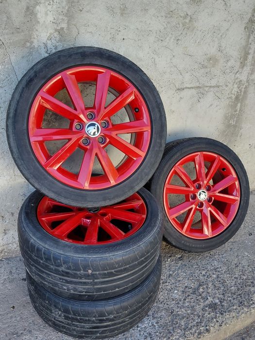Roții pentru mașină  215/145-R16