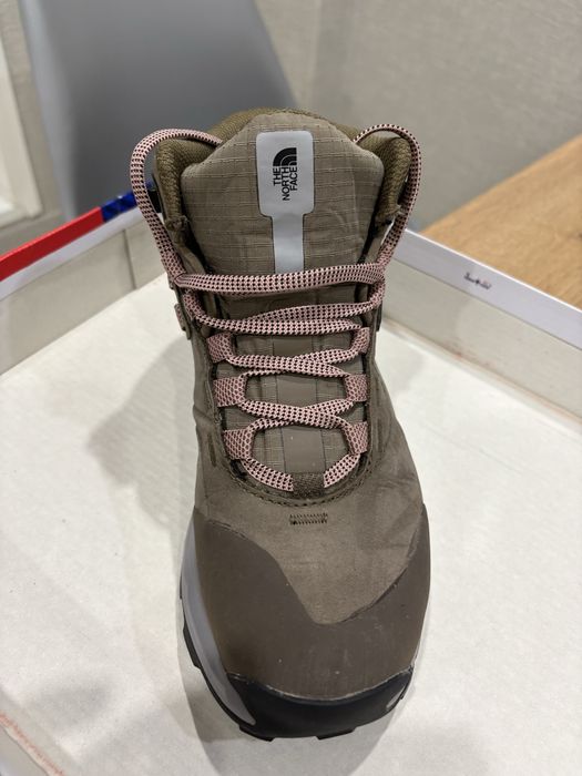 Ботинки женские 36р