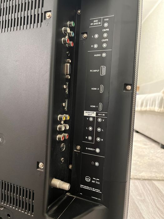 Продается телевизор