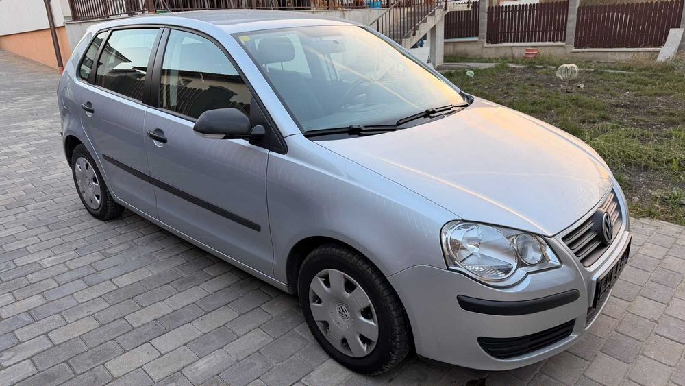 VOLKSWAGEN Polo 0 — imagine 1