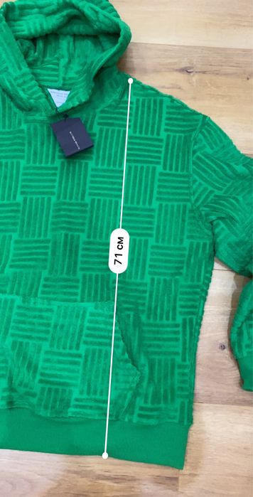 Бомбическое обьемное худи от bottega veneta