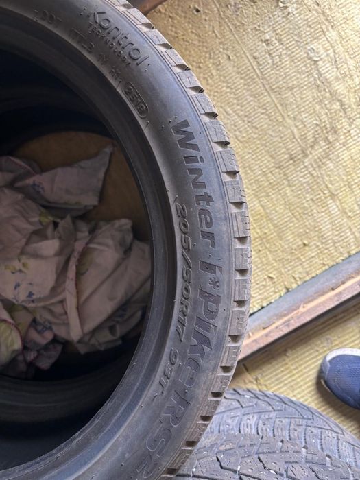 Продам липучки Hankook