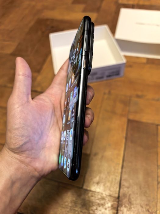 Huawei pura 70 ultra  512GB, 16GB RAM BLACK,