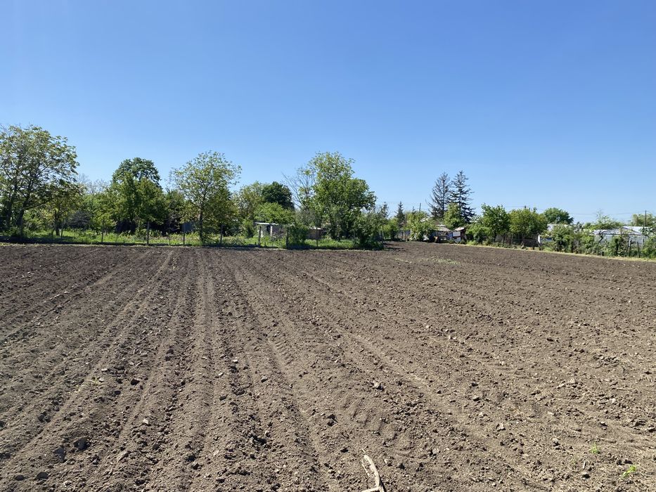 De vanzare casa+teren 3500mp