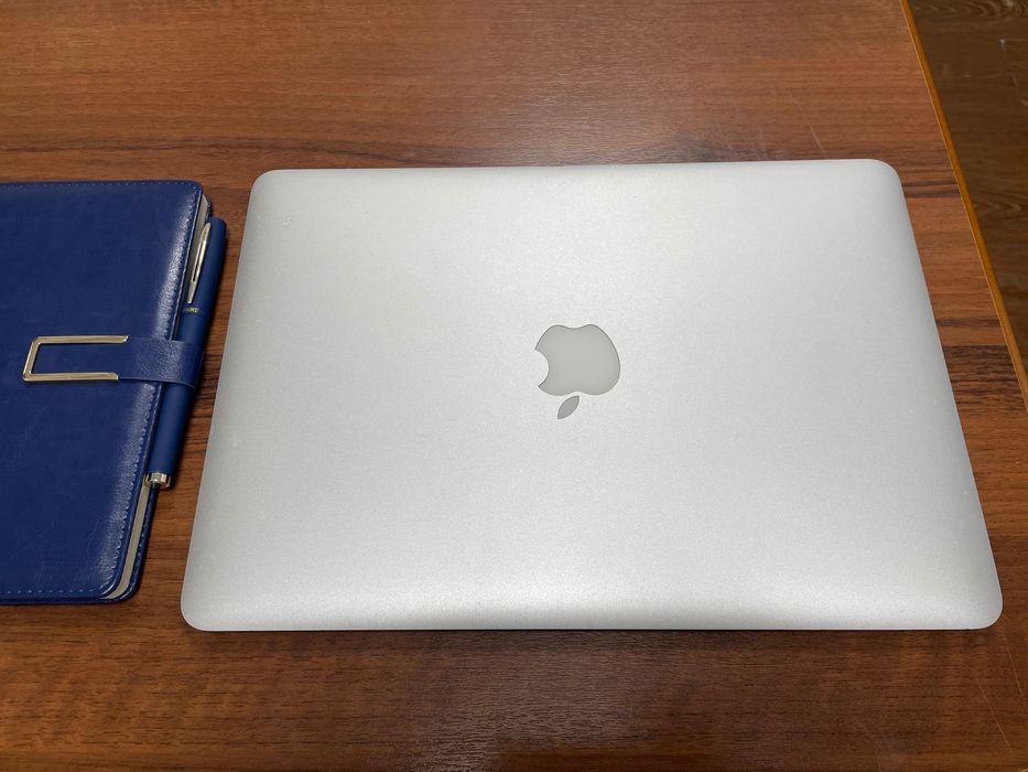 Macbook Air Ideal Srochno