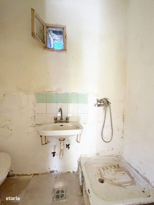 Apartament cu 1 cameră la curte – central