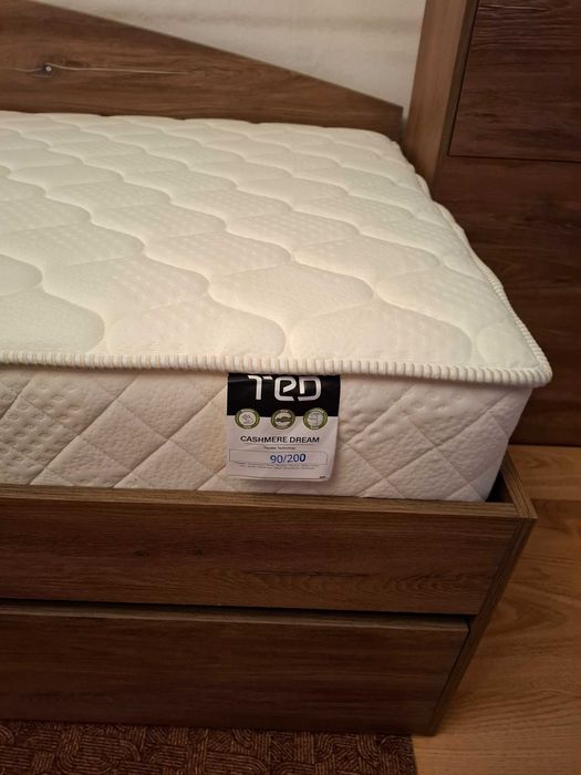 Матрак еднолицев TED 90/200см нов