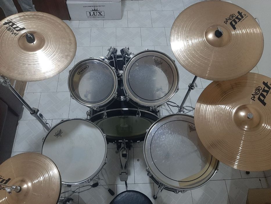 Baraban Pearl tarelkasi b/n