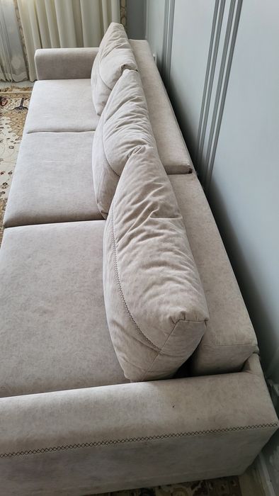 Продаётся диван 340×103