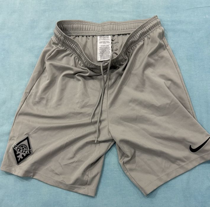 Продам вещи.