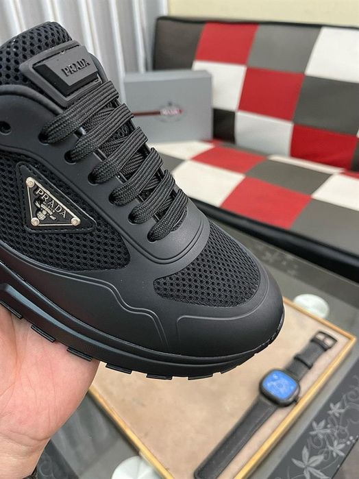 Кроссовки Prada Milano 43 размер