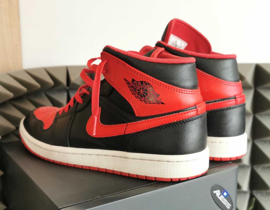 Air Jordan 1 Mid "Alternate Bred" | Размер 41 | Много запазени