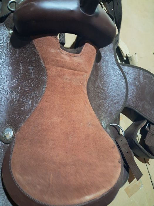 Șa de cal din piele de calitate superioara
