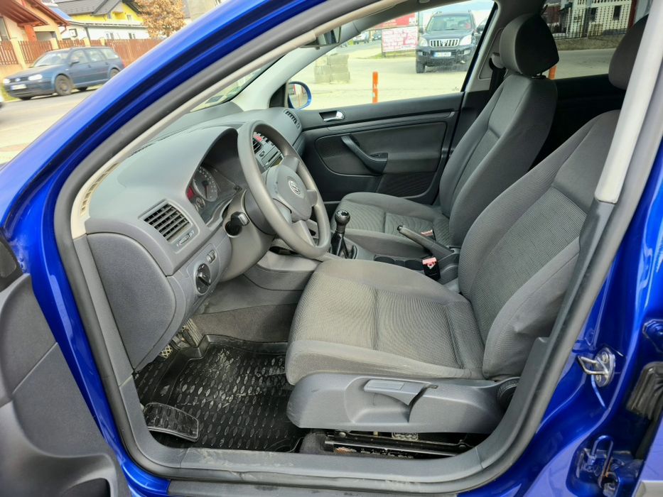 Volkswagen golf 5 1.9 tdi 105 cp