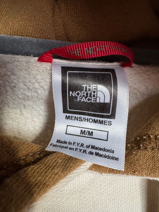 2 броя The North Face Hoodie.