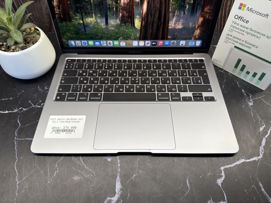 Ноутбук Apple MacBook Air M1 13,3” | 8GB | 256GB | АКБ 93% | 116 Цикл.