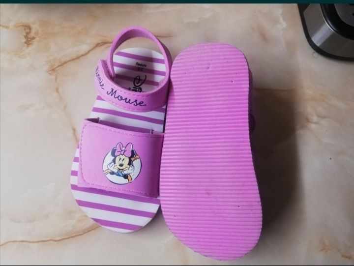 Сандали 28 номер