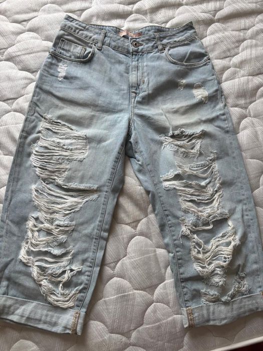 Джинсы bershka новая