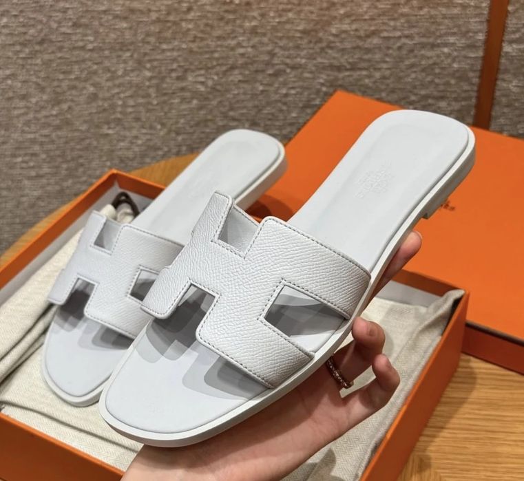 Hrms Oran White (37-40)