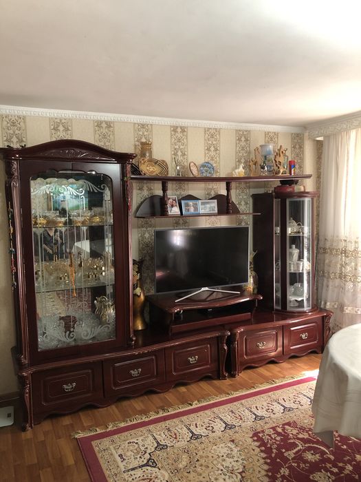 стенка для телевизора,хорошое состояние