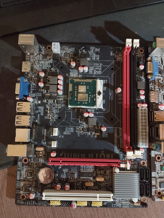 Мат платы с процессорами продам