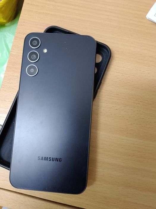 Vând Samsung A34+