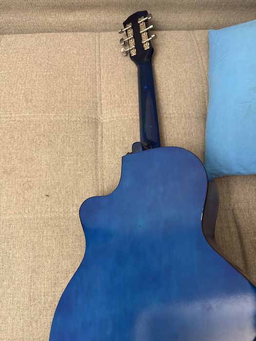 Гитара классическа нейлоновые струны