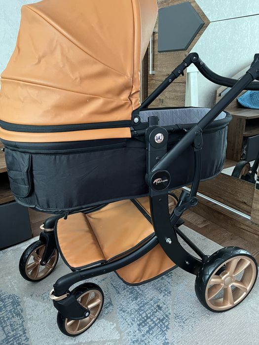 Детская коляска премиум класса в отличном состоянии