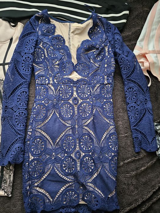 Бандажни рокли , рокли с паети !