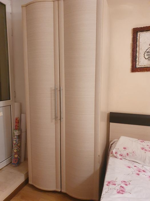 Продам спальный гарнитур